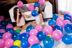 Keisha Grey - Balloon Poon | Picture (6)