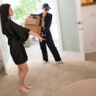 India Summers in 'She Knows How To Deliver'